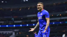 Cabecita Rodríguez en acción con Cruz Azul