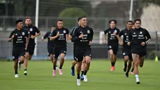 Rogelio Funes Mori en entrenamiento de la Selección Mexicana