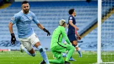 Mahrez en festejo con Manchester City ante PSG