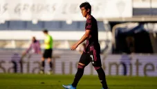 Macías en un juego con la Selección