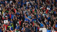 Afición de Italia en Final de Eurocopa