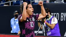 Lainez celebra con la afición