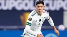 Edson Álvarez en un juego del Tri