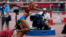 Yulimar Rojas celebra tras su actuación en Tokio 2020