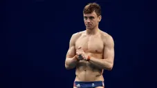 Tokio 2020: Tom Daley teje un suéter en honor a su participación en los Juegos