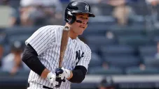 Anthony Rizzo durante partido con los Yankees de Nueva York