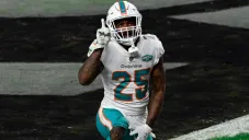 Howard en duelo con Dolphins