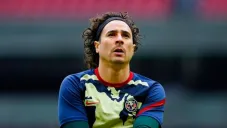Guillermo Ochoa previo a un partido con América