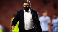 Miguel Herrera preocupado previo a juego