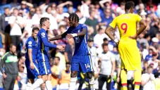 Trevoh Chalobah celebra el marcador con el Chelsea