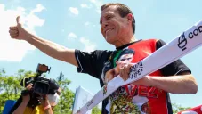 Julio César Chávez durante un entrenamiento público