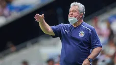 Víctor Manuel Vucetich en el Rayados vs Chivas