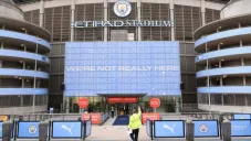 Manchester City ofrecerá vasos comestibles en el Etihad Stadium