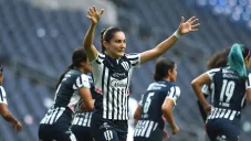 Desireé Monsiváis festeja su anotación