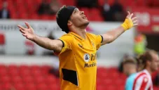 Raúl Jiménez durante un partido con Wolves