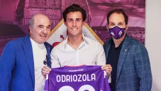 Álvaro Odriozola, en su presentación con la Fiorentina