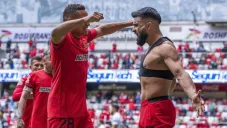 Alexis Canelo festejando su gol ante Pumas