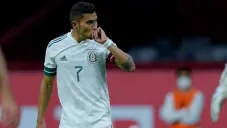 Orbelín Pineda en festejo de gol con el Tri