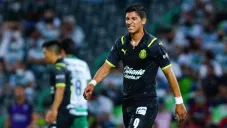 Zaldívar en un partido con Chivas