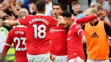 CR7 festejando con sus compañeros un gol anotado