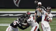 Tom Brady y los Bucs: Por décima victoria consecutiva ante unos Falcons en reconstrucción