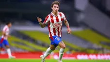 Chicote Calderón en festejo con Chivas ante América