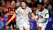 Robert Lewandowski celebra doblete con el Bayern Munich frente al Leverkusen