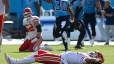 Patrick Mahomes, noqueado en el emparrillado