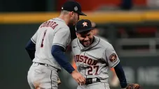 Altuve y Correa festejan en Atlanta