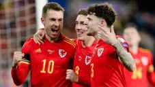 Gales goleó a Bielorrusia y se acerca al Repechaje