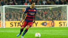 Dani Alves jugando con el Barcelona