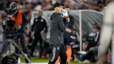 Bob Bradley dirigiendo a LAFC en la MLS