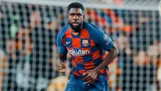 Samuel Umtiti jugando partido con el Barcelona en Champions League