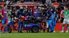 'Gavi' es traslado en el 'carrito de las desgracias'