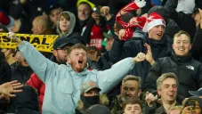 Afición del Arsenal durante partido de la Premier League