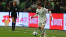 Marcelo Flores en su debut con el Tri Mayor