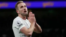 Harry Kane lamentándose durante un partido con el Tottenham