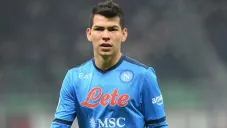 Chucky Lozano jugando partido con el Napoli en la Serie A