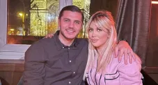 Icardi festejando a Wanda Nara