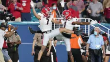 Jugadores de Georgia, en festejo tras victoria