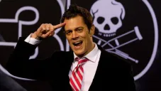 Johnny Knoxville participará en Royal Rumble