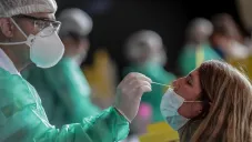 OMS: 'Fin de la pandemia de covid-19 por variante ómicron es plausible'