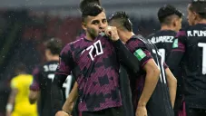Vega en un partido con la Selección