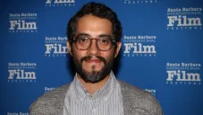 Carlos López Estrada en un evento