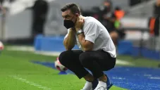 Pablo Guede en partido con Necaxa