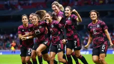 Jugadoras de la Selección Mexicana Femenil celebrando gol