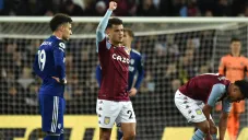 Philippe Coutinho festeja un gol con Aston Villa