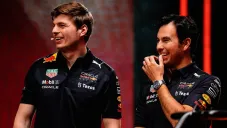 Checo y Verstappen en la presentación del nuevo monoplaza