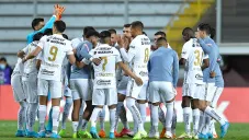 Jugadores de Pumas en la Ida vs Saprissa