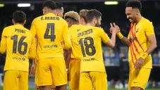 Jugadores del Barça festejan una anotación